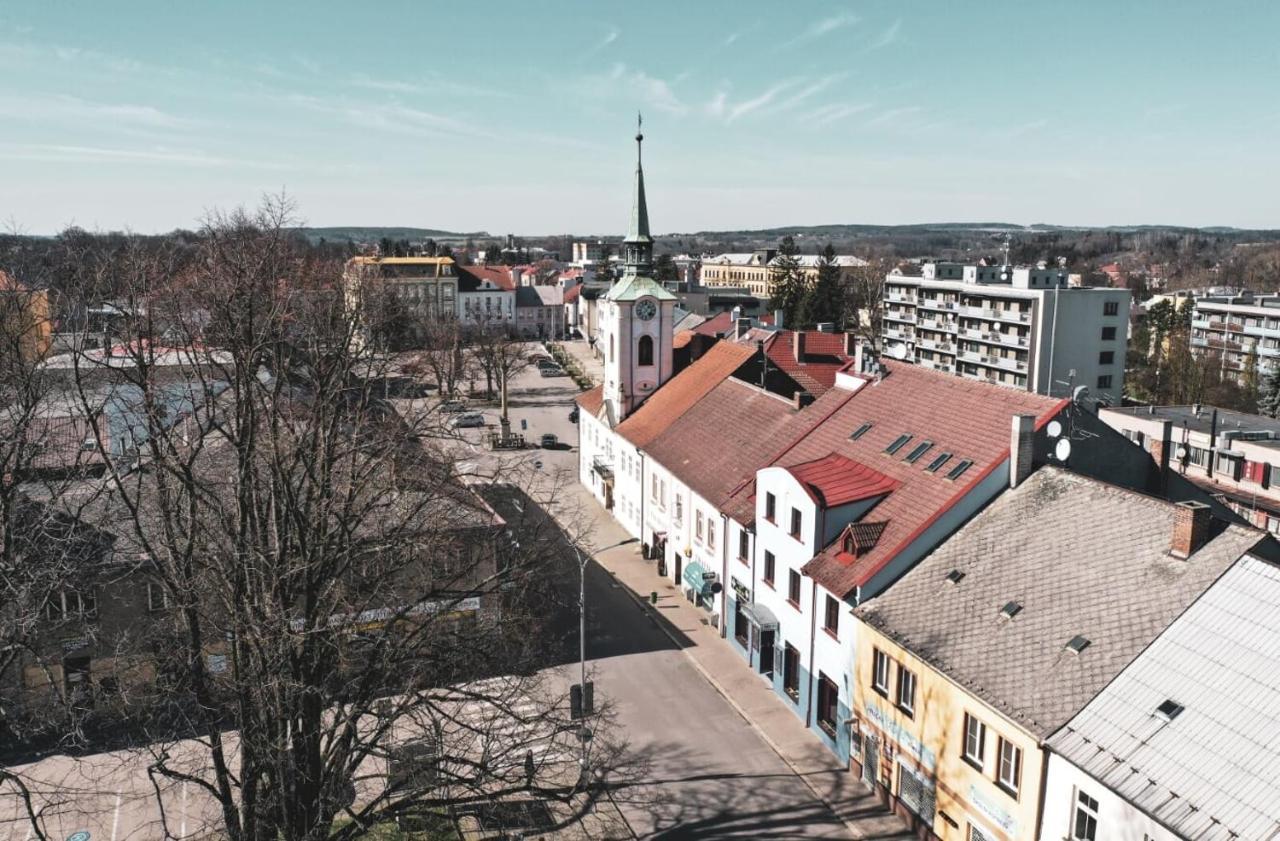 Hotel Pansky Dum Adlerkosteletz Exterior foto